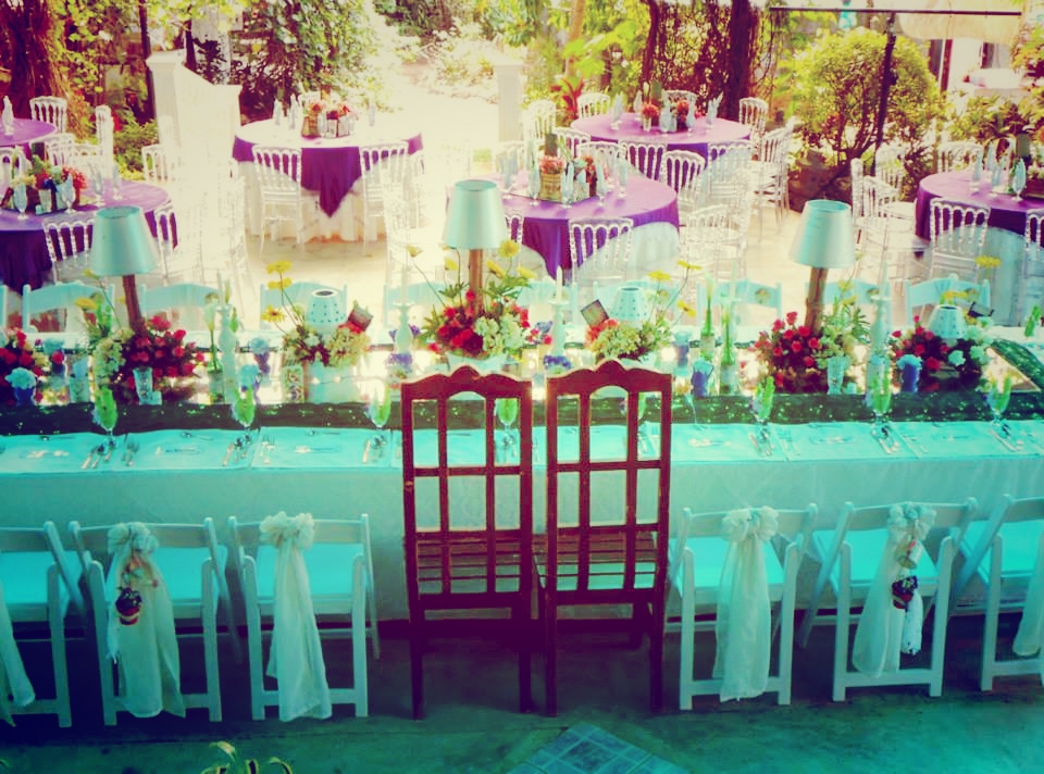 Wedding Philippines - Whimsical Tagaytay Wedding - Reception (7)