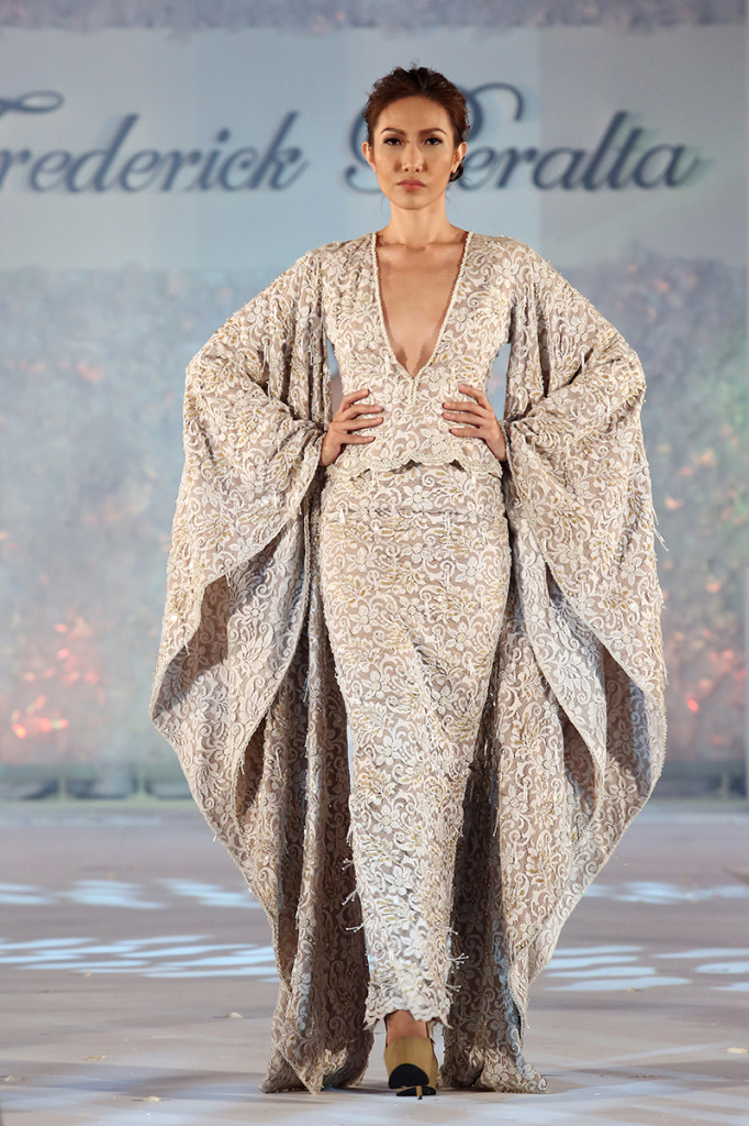 Wedding Philippines - Marry Me at Marriott Manila a Grand Bridal Show - Frederick Peralta Bridal Collection (23)