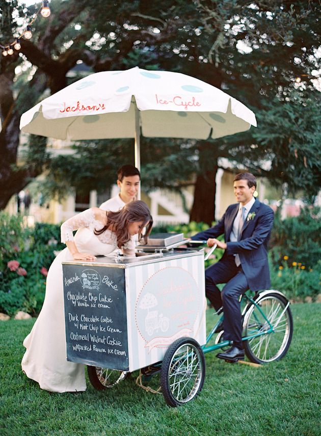 Wedding Philippines - 23 Cool Ways to Serve Ice Cream at Your Wedding Bar Buffet Food Cart (10)