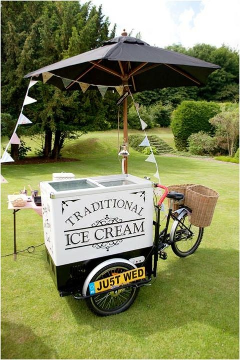 Wedding Philippines - 23 Cool Ways to Serve Ice Cream at Your Wedding Bar Buffet Food Cart (5)