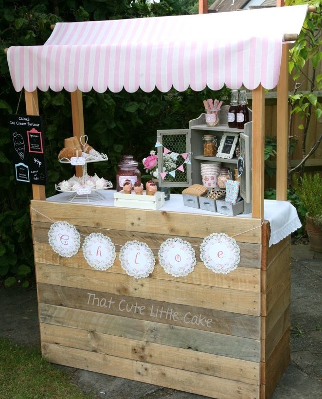 Wedding Philippines - 23 Cool Ways to Serve Ice Cream at Your Wedding Bar Buffet Food Cart (9)