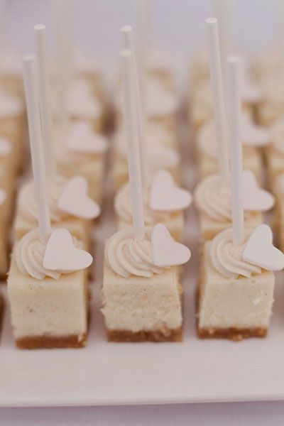 Wedding Philippines - 24 Delicious Mini Cheesecake Ideas for Your Wedding Buffet Bar Display (22)