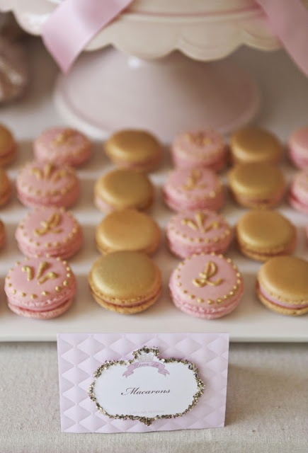 Wedding Philippines - 37 Delicious Macarons For Your Wedding Food Bar Buffet Ideas (25)