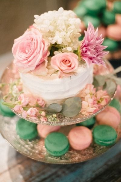Wedding Philippines - 37 Delicious Macarons For Your Wedding Food Bar Buffet Ideas (31)