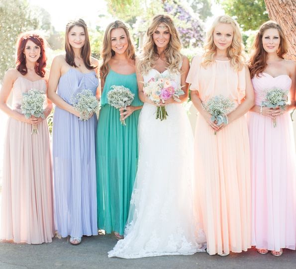 Wedding Philippines - Top 6 Ways to Wear Mismatched Bridesmaids - Different Colors, Different Styles (2)