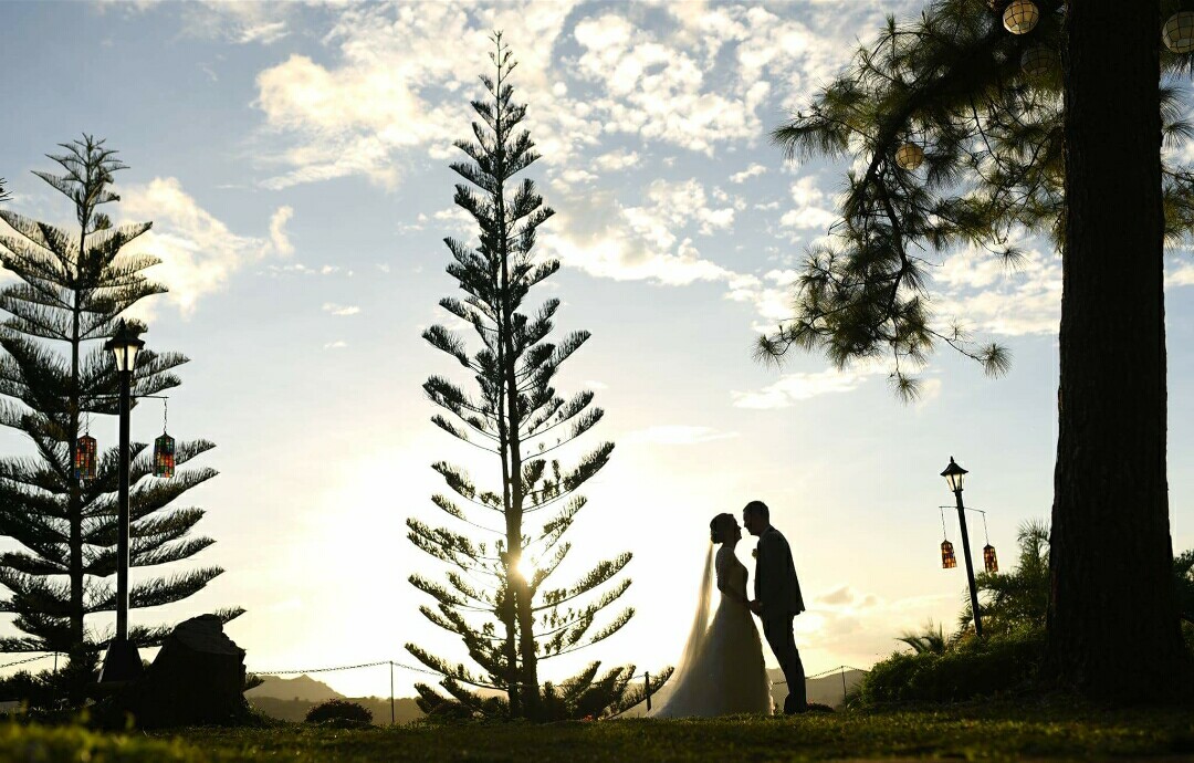 Wedding Philippines - Soft Garden Wedding with Rustic Charm Tagaytay (19)